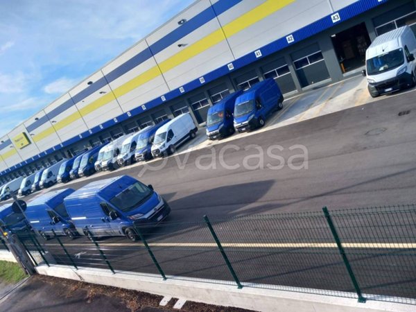 locale commerciale in vendita a Cepagatti in zona Villanova
