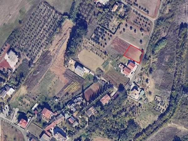 terreno edificabile in vendita a Cepagatti in zona Santuccione