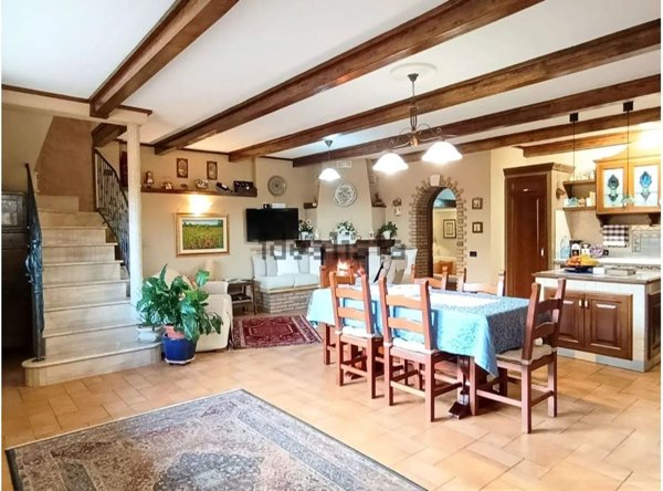 appartamento in vendita a Cepagatti in zona Rapattoni Vecchio