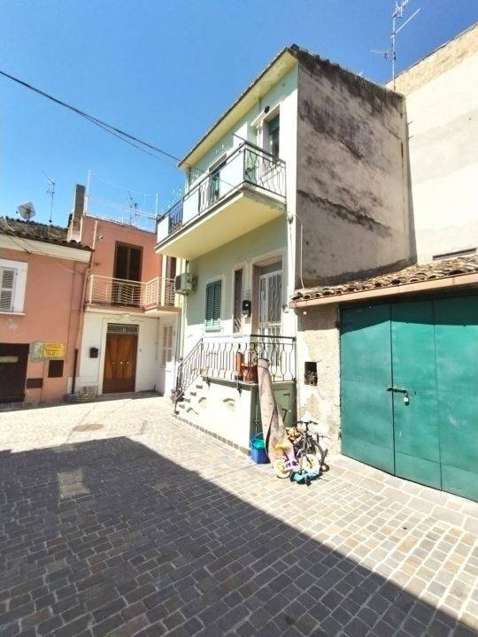 casa indipendente in vendita a Cepagatti