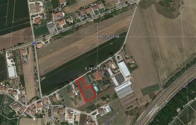 terreno in vendita a Cepagatti in zona Villareia