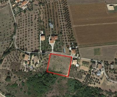 terreno in vendita a Cepagatti in zona Tre Croci