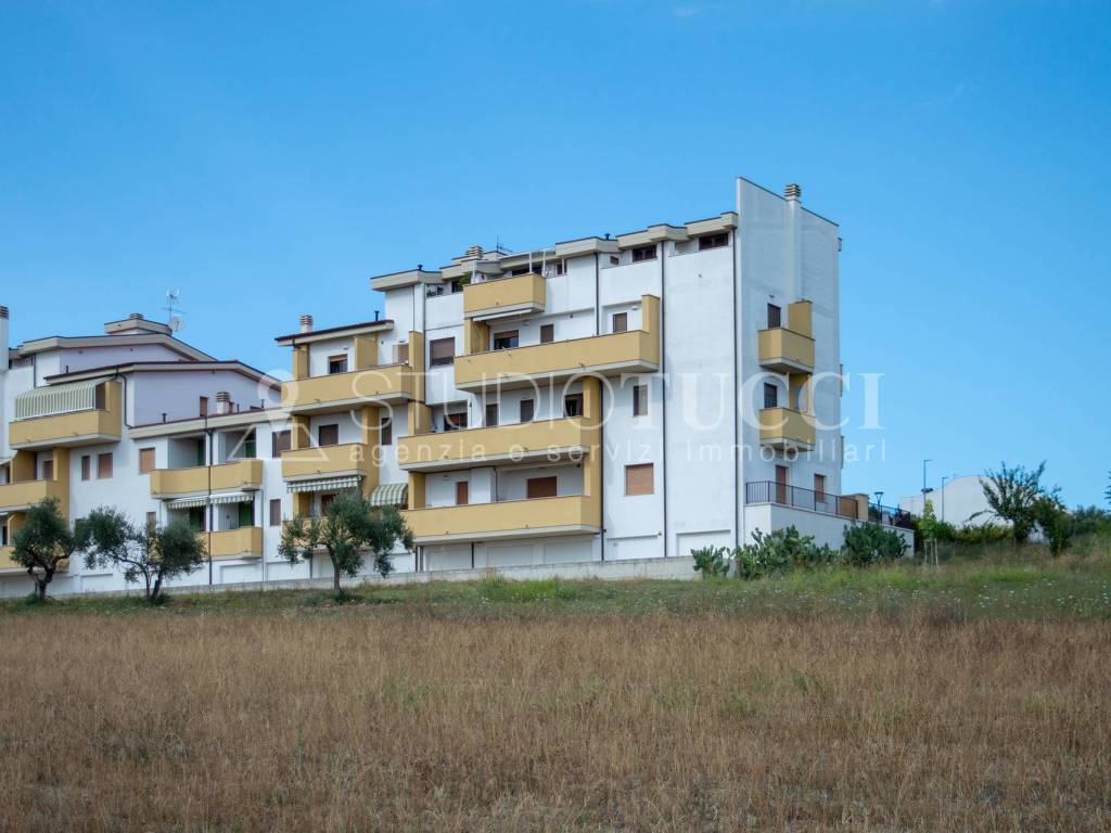 appartamento in vendita a Cepagatti in zona Rapattoni Vecchio
