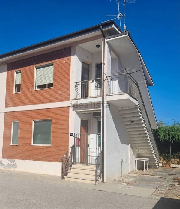 appartamento in vendita a Cepagatti in zona Villanova