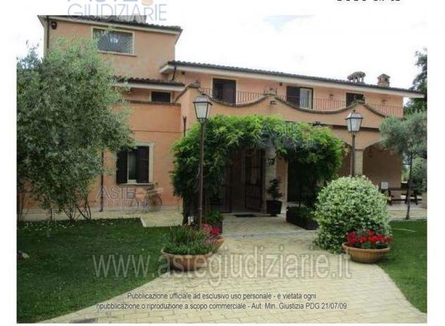 casa indipendente in vendita a Cepagatti