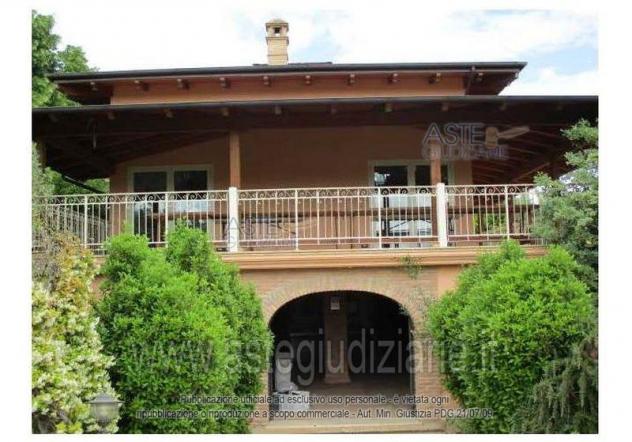 casa indipendente in vendita a Cepagatti
