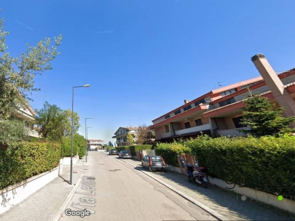 casa indipendente in vendita a Città Sant'Angelo