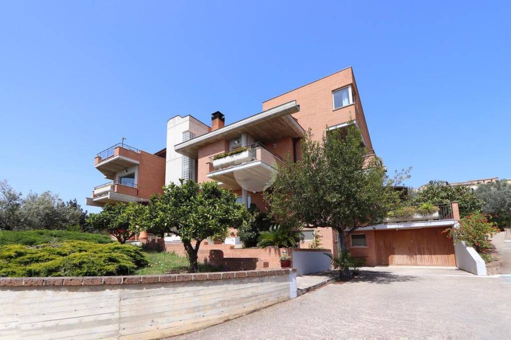 appartamento in vendita a Città Sant'Angelo