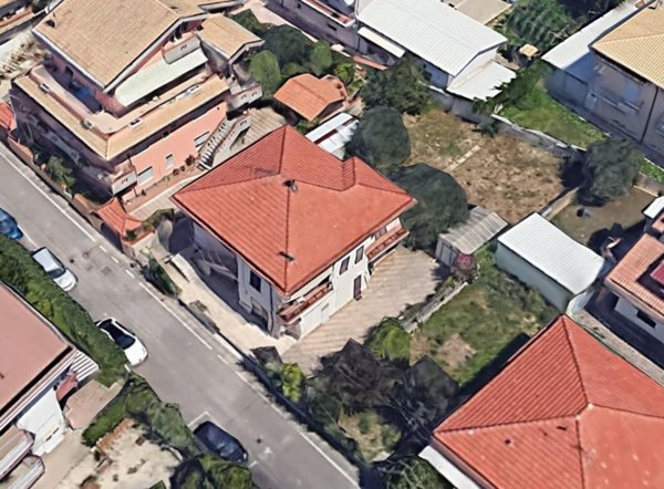 casa indipendente in vendita a Città Sant'Angelo