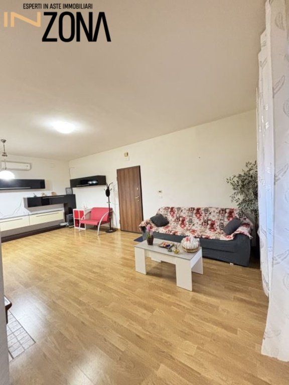casa indipendente in vendita a Città Sant'Angelo