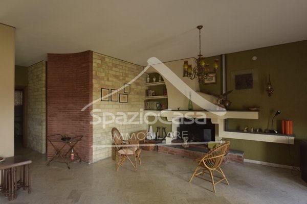 casa indipendente in vendita a Città Sant'Angelo in zona Madonna della Pace