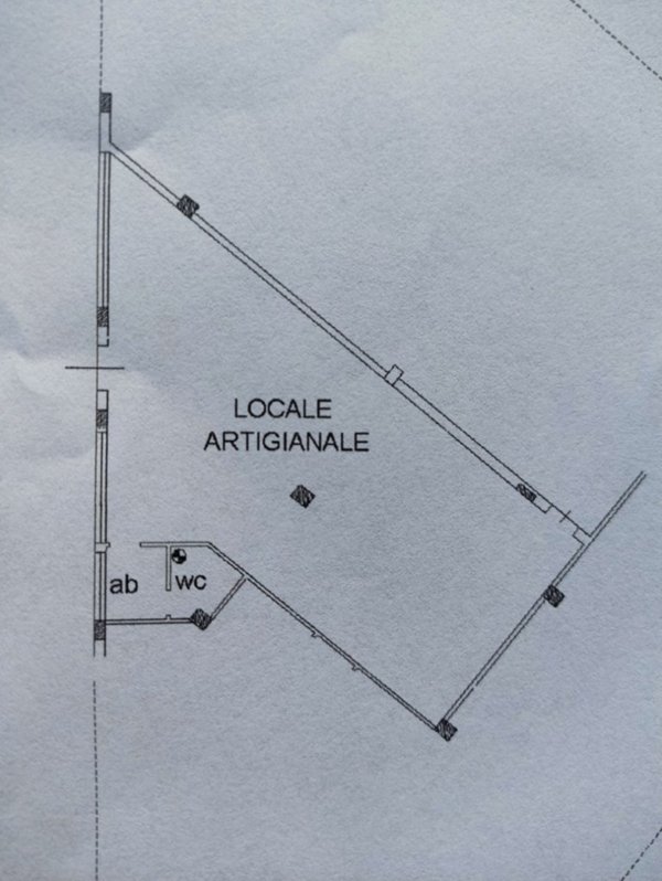negozio in vendita a Città Sant'Angelo
