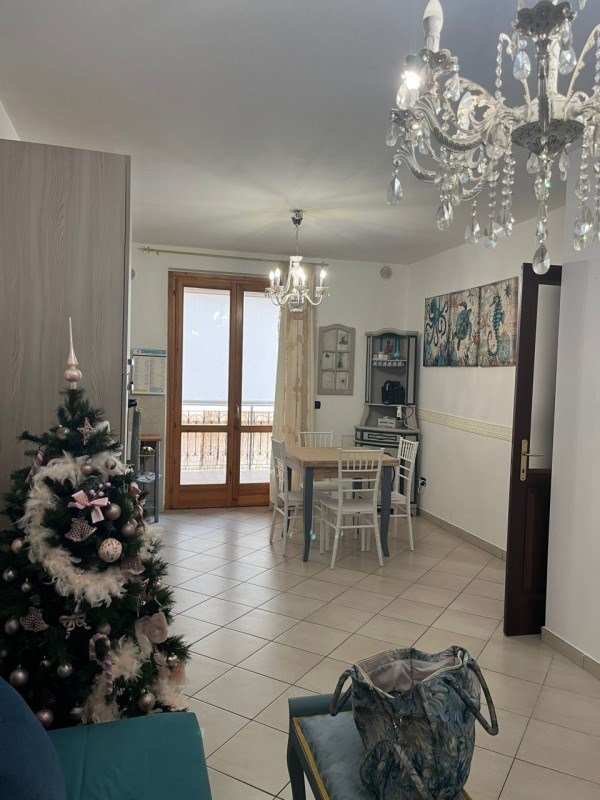 appartamento in vendita a Città Sant'Angelo in zona Fonte Umano
