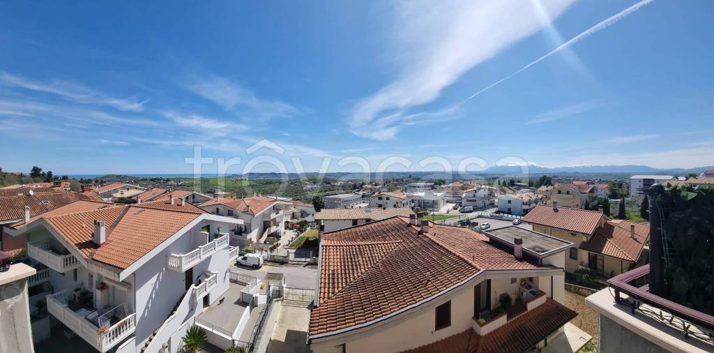 appartamento in vendita a Città Sant'Angelo
