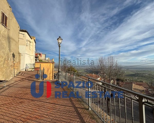 casa indipendente in vendita a Città Sant'Angelo