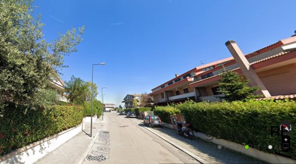 casa indipendente in vendita a Città Sant'Angelo