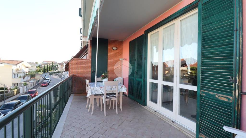 casa indipendente in vendita a Città Sant'Angelo