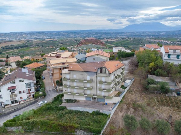 appartamento in vendita a Città Sant'Angelo