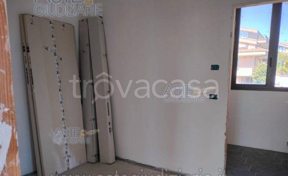 appartamento in vendita a Città Sant'Angelo in zona Fonte Umano