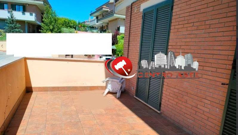 appartamento in vendita a Città Sant'Angelo in zona San Martino