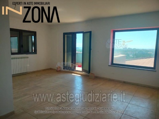 appartamento in vendita a Città Sant'Angelo in zona San Martino