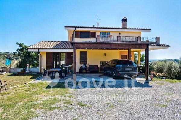 casa indipendente in vendita a Città Sant'Angelo in zona Sant'Agnese