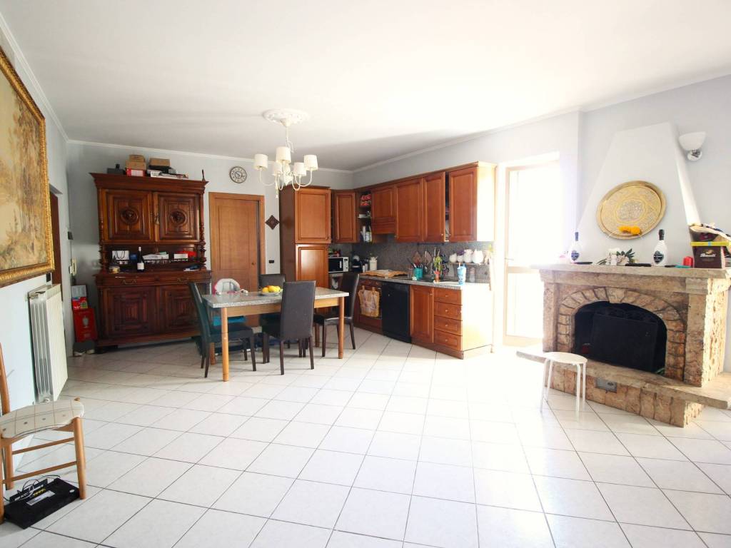 appartamento in vendita a Città Sant'Angelo