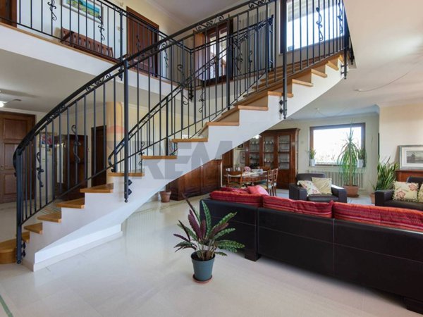 casa indipendente in vendita a Città Sant'Angelo