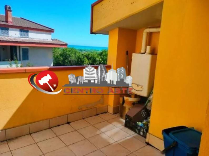 appartamento in vendita a Città Sant'Angelo in zona San Martino