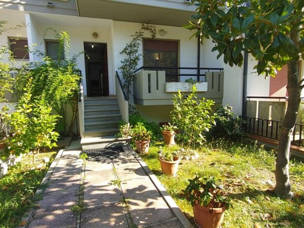 casa indipendente in vendita a Città Sant'Angelo