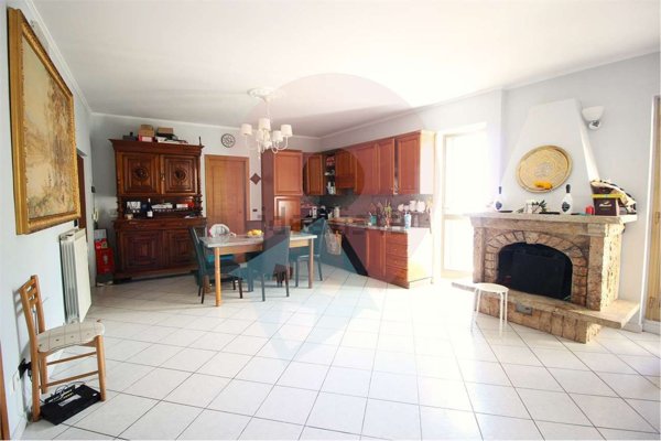 appartamento in vendita a Città Sant'Angelo