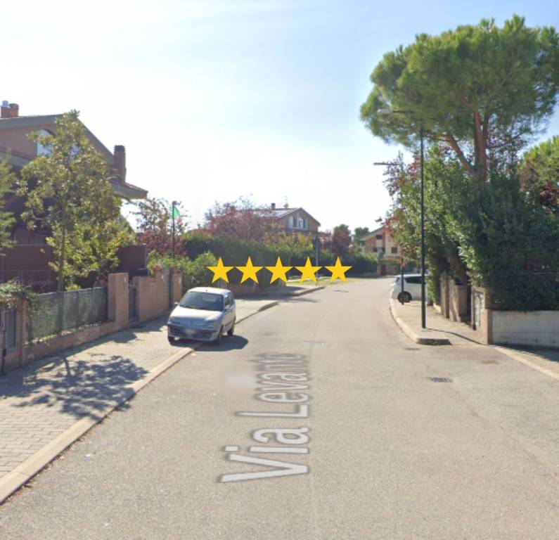 appartamento in vendita a Città Sant'Angelo in zona Fonte Umano