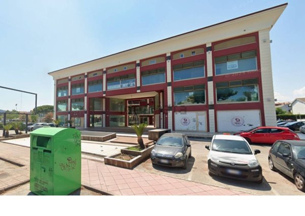 ufficio in vendita a Città Sant'Angelo