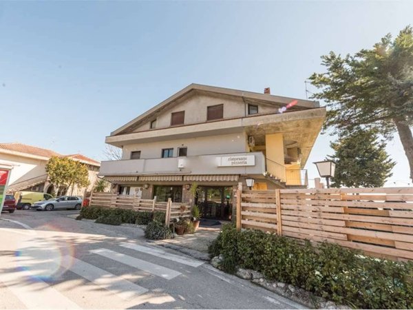 appartamento in vendita a Città Sant'Angelo in zona Madonna della Pace