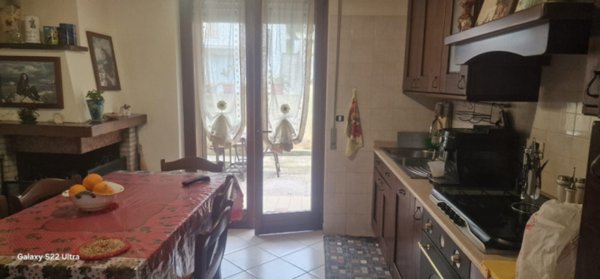 casa indipendente in vendita a Città Sant'Angelo