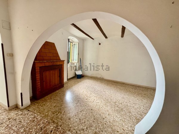 casa indipendente in vendita a Città Sant'Angelo