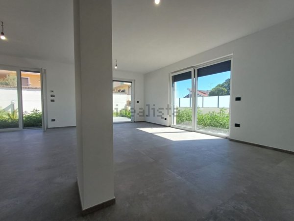 casa indipendente in vendita a Città Sant'Angelo