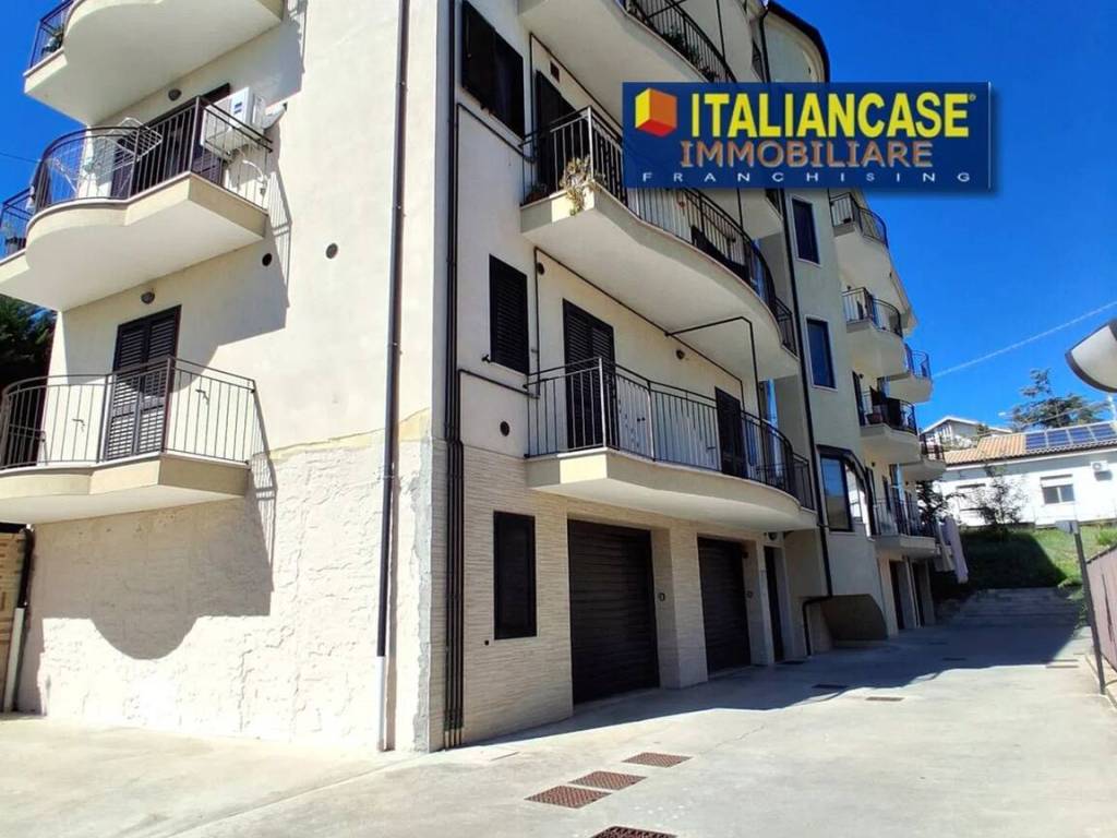 appartamento in vendita a Città Sant'Angelo