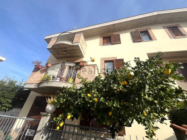 casa indipendente in vendita a Città Sant'Angelo