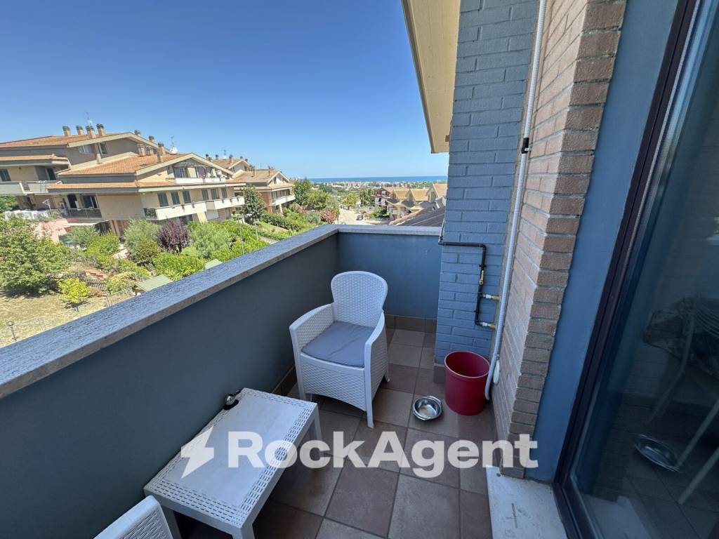 appartamento in vendita a Città Sant'Angelo