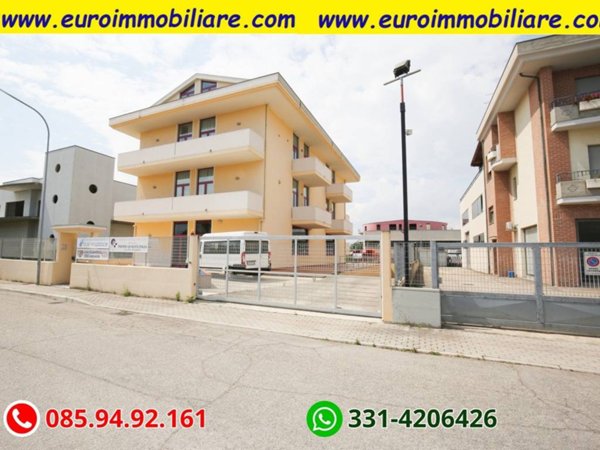 intera palazzina in vendita a Città Sant'Angelo