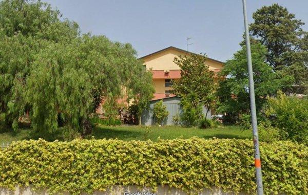 casa indipendente in vendita a Città Sant'Angelo in zona San Martino