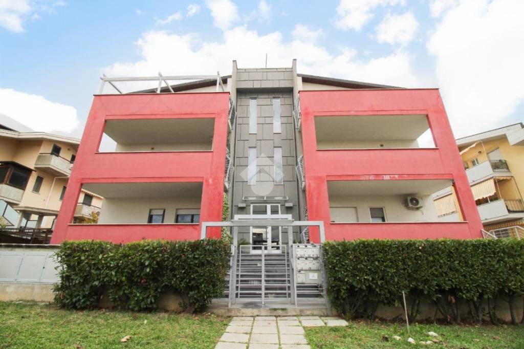 appartamento in vendita a Città Sant'Angelo