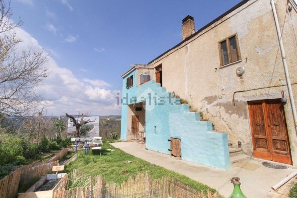 casale in vendita a Città Sant'Angelo