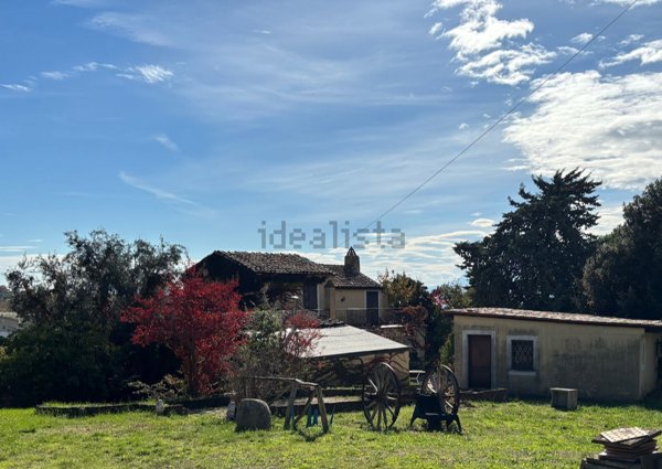 casa indipendente in vendita a Città Sant'Angelo
