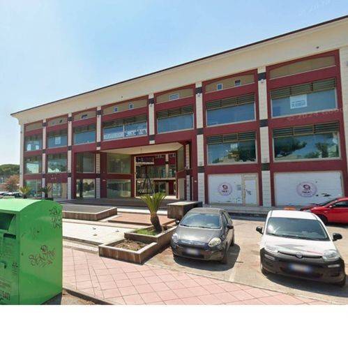 ufficio in vendita a Città Sant'Angelo