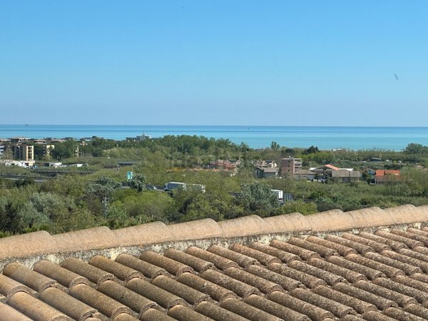 appartamento in vendita a Città Sant'Angelo
