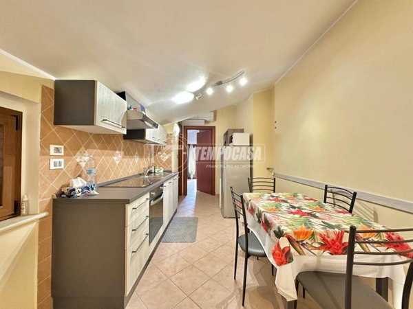 appartamento in vendita a Città Sant'Angelo in zona Fonte Umano