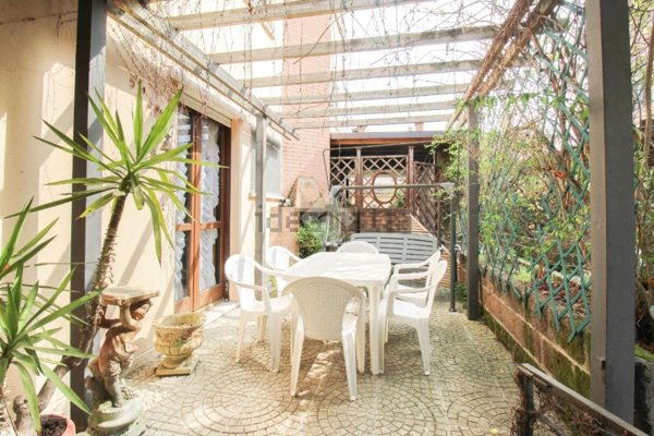 appartamento in vendita a Città Sant'Angelo in zona San Martino