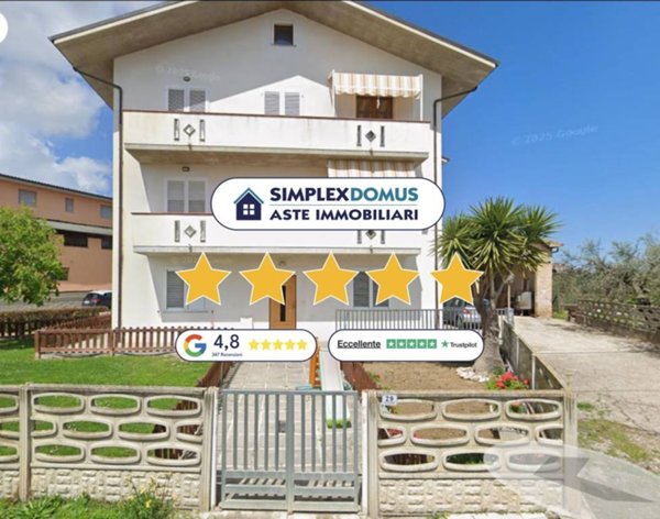 appartamento in vendita a Città Sant'Angelo in zona San Pietro